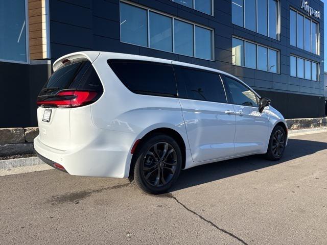 2026 Chrysler Pacifica PACIFICA SELECT 2026 Chrysler Pacifica PACIFICA SELECT