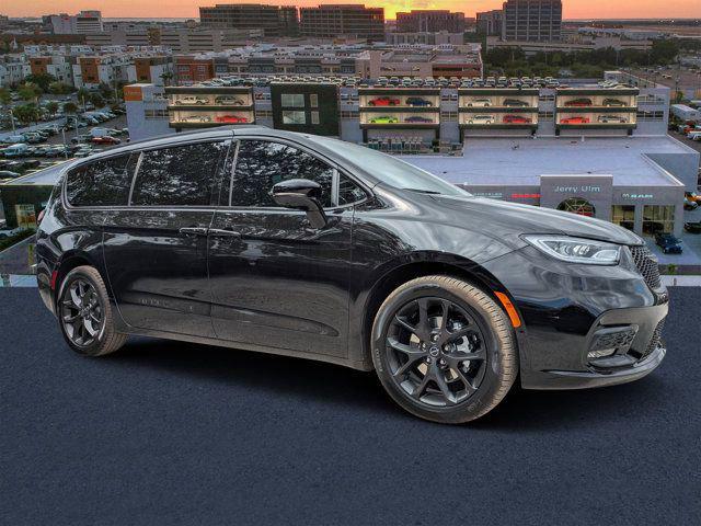 2026 Chrysler Pacifica PACIFICA LIMITED