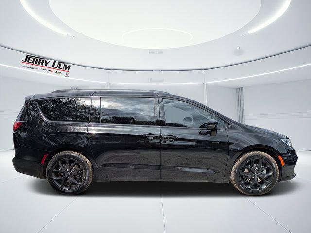 2026 Chrysler Pacifica PACIFICA LIMITED