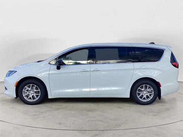 2026 Chrysler Voyager VOYAGER LX 2026 Chrysler Voyager VOYAGER LX