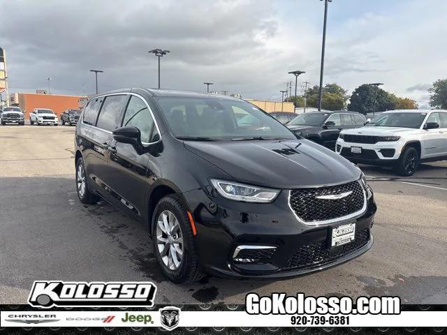 2026 Chrysler Pacifica PACIFICA SELECT AWD