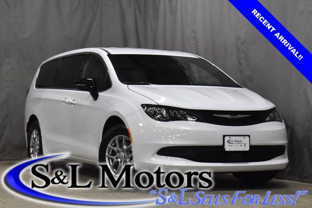 2026 Chrysler Voyager VOYAGER LX