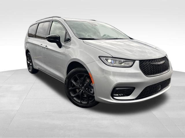 2026 Chrysler Pacifica PACIFICA LIMITED AWD