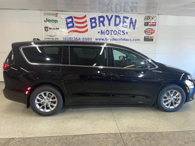 2026 Chrysler Pacifica PACIFICA SELECT AWD 2026 Chrysler Pacifica PACIFICA SELECT AWD