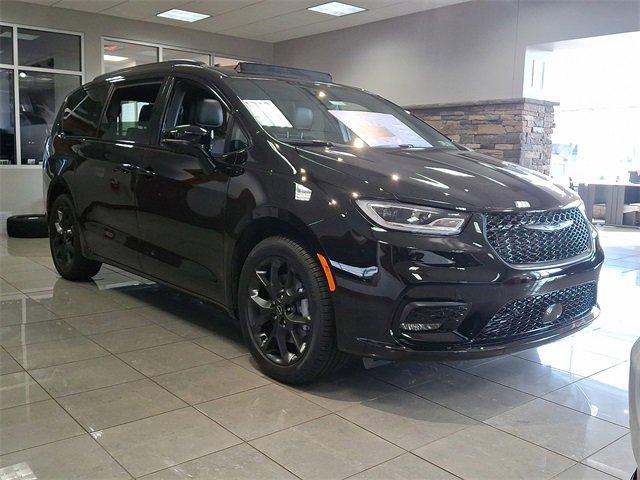 2026 Chrysler Pacifica PACIFICA LIMITED AWD