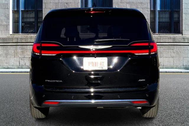 2026 Chrysler Pacifica PACIFICA SELECT AWD