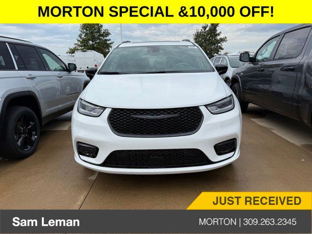 2026 Chrysler Pacifica PACIFICA LIMITED AWD