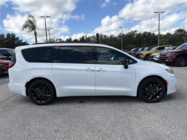 2026 Chrysler Pacifica PACIFICA LIMITED 2026 Chrysler Pacifica PACIFICA LIMITED