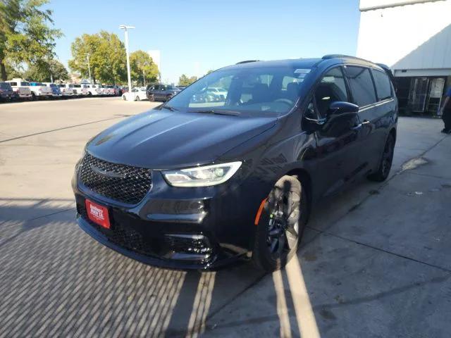 2026 Chrysler Pacifica PACIFICA LIMITED