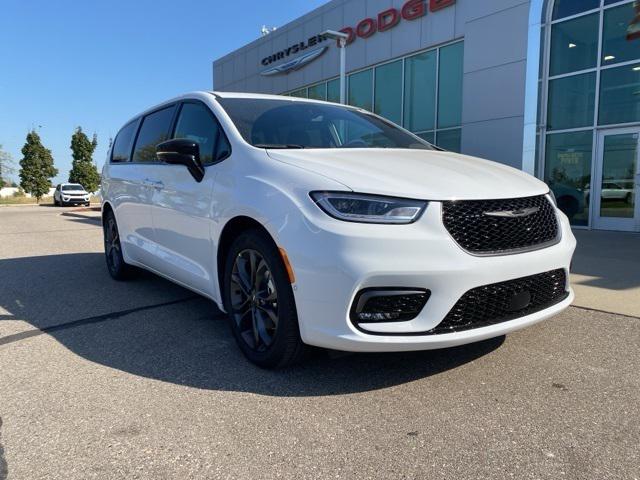 2026 Chrysler Pacifica PACIFICA SELECT 2026 Chrysler Pacifica PACIFICA SELECT