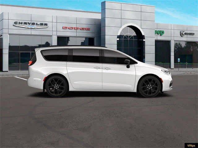2026 Chrysler Pacifica Limited AWD