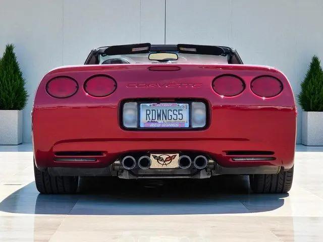 2004 Chevrolet Corvette Base