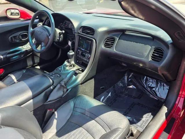 2004 Chevrolet Corvette Base