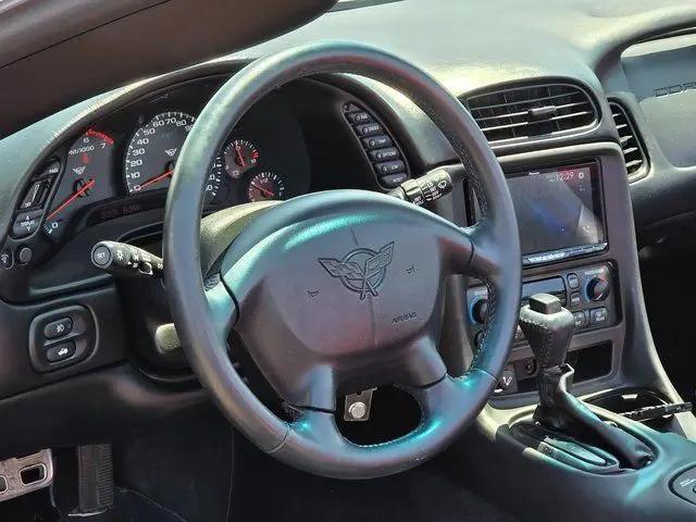2004 Chevrolet Corvette Base