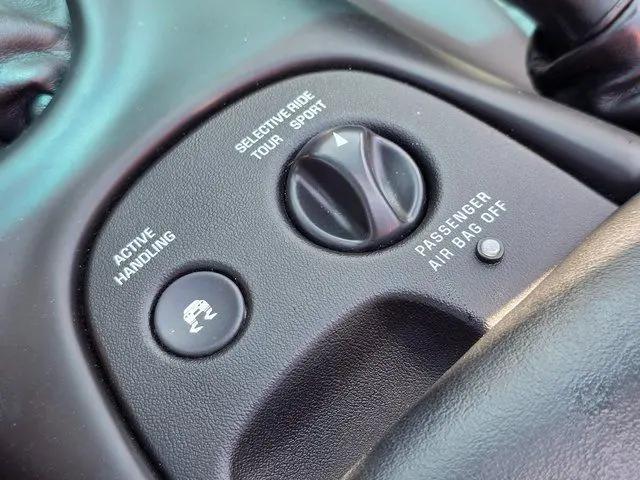2004 Chevrolet Corvette Base