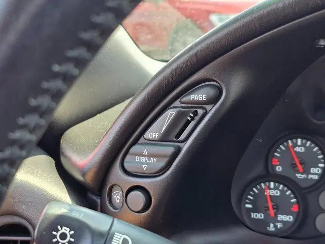 2004 Chevrolet Corvette Base