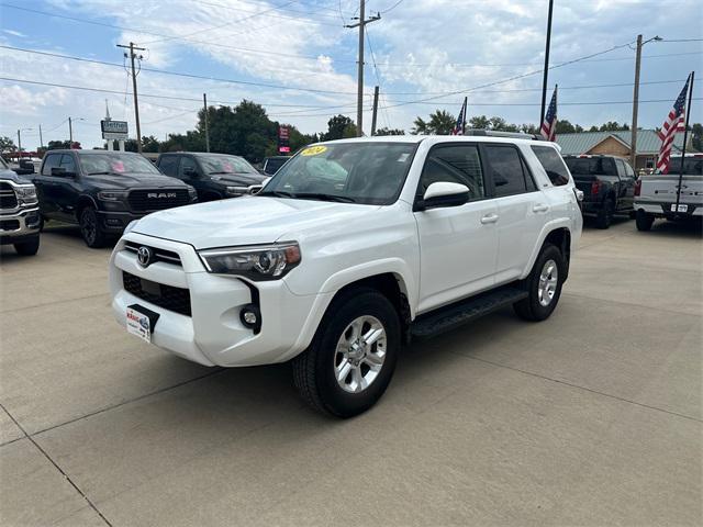 2024 Toyota 4Runner SR5 2024 Toyota 4Runner SR5