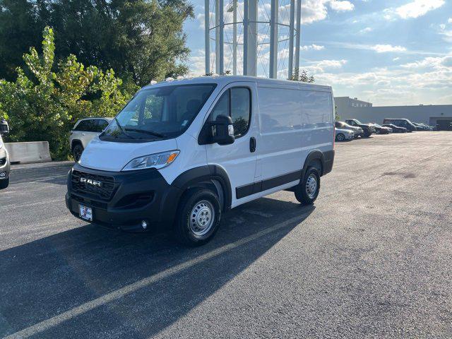 2025 RAM ProMaster 1500 Cargo Van Tradesman Low Roof 118 WB w/Pass Seat