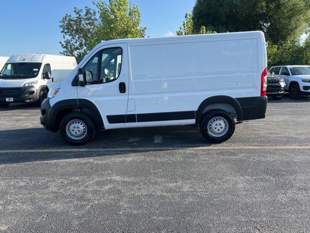 2025 RAM ProMaster 1500 Cargo Van Tradesman Low Roof 118 WB w/Pass Seat