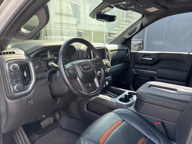 2022 GMC Sierra 1500 Limited 4WD Crew Cab Short Box AT4