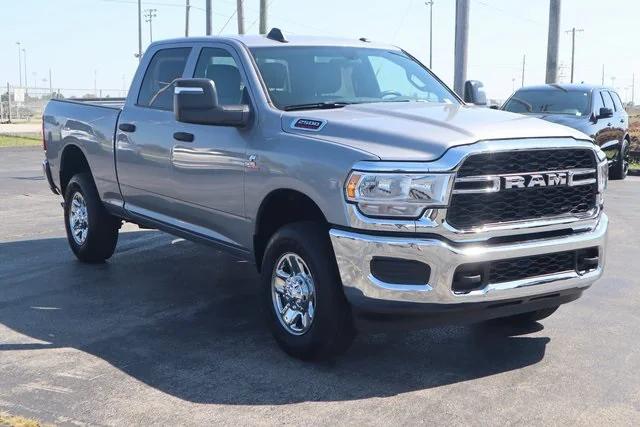 2024 RAM 2500 Tradesman Crew Cab 4x4 64 Box 2024 RAM 2500 Tradesman Crew Cab 4x4 64 Box