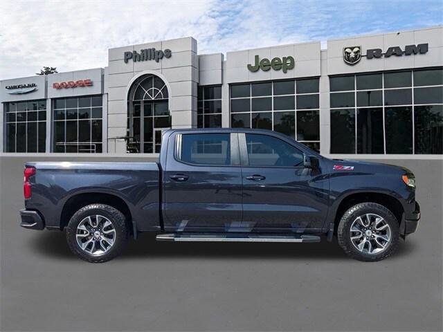 2022 Chevrolet Silverado 1500 4WD Crew Cab Short Bed RST
