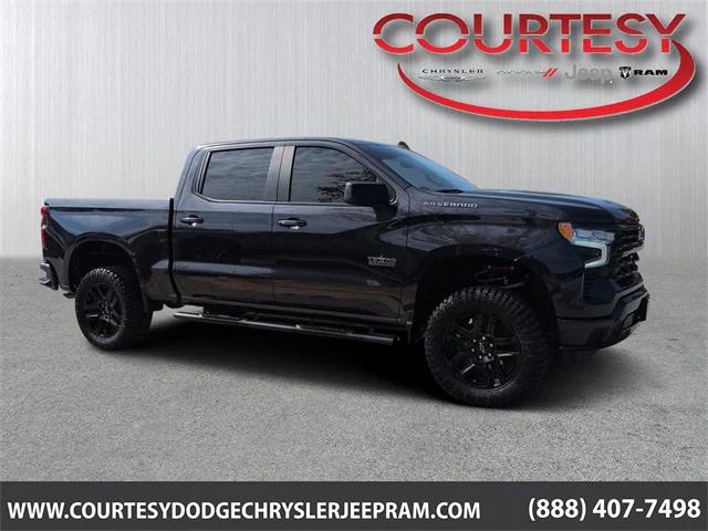 2023 Chevrolet Silverado 1500 2WD Crew Cab Short Bed RST