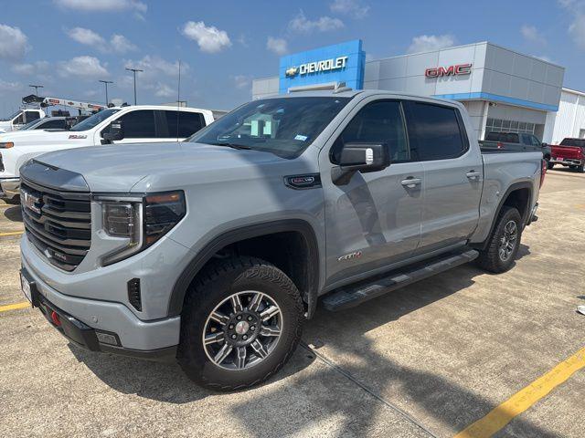 2024 GMC Sierra 1500 4WD Crew Cab Short Box AT4