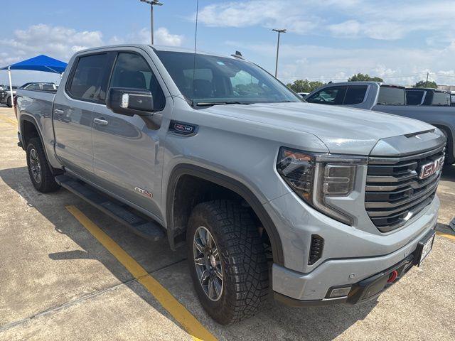 2024 GMC Sierra 1500 4WD Crew Cab Short Box AT4
