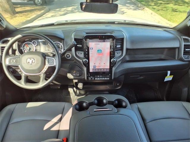 2026 RAM Ram 3500 Chassis Cab RAM 3500 TRADESMAN CREW CAB CHASSIS 4X4 60 CA