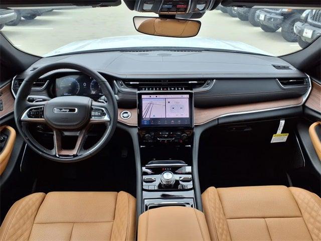 2025 Jeep Grand Cherokee GRAND CHEROKEE L SUMMIT 4X4