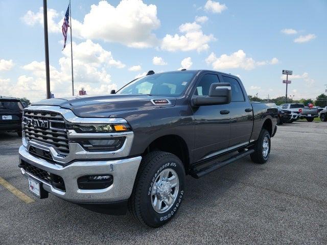 2026 RAM Ram 2500 RAM 2500 TRADESMAN CREW CAB 4X4 64 BOX