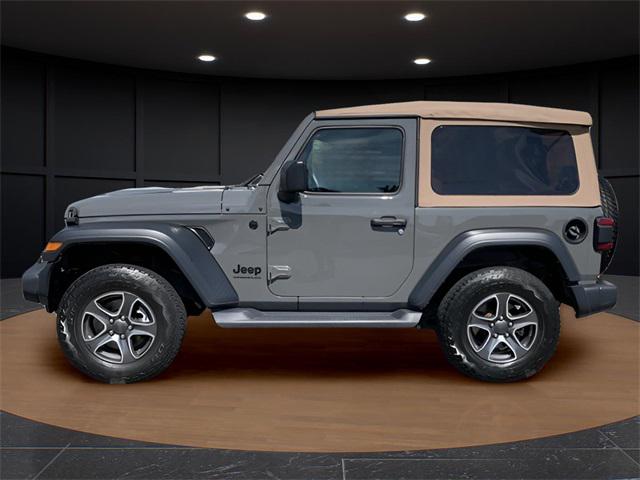 2020 Jeep Wrangler Black and Tan 4X4
