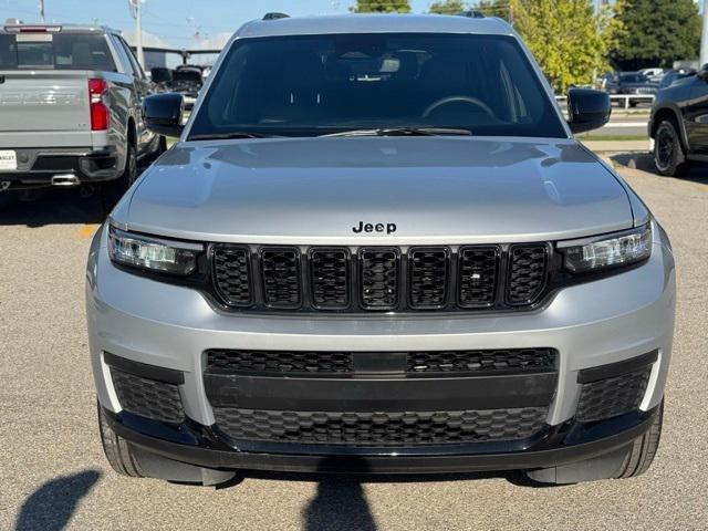 2024 Jeep Grand Cherokee L Altitude 4x4