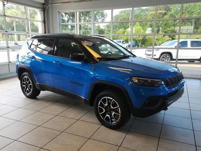 2025 Jeep Compass Trailhawk 4x4
