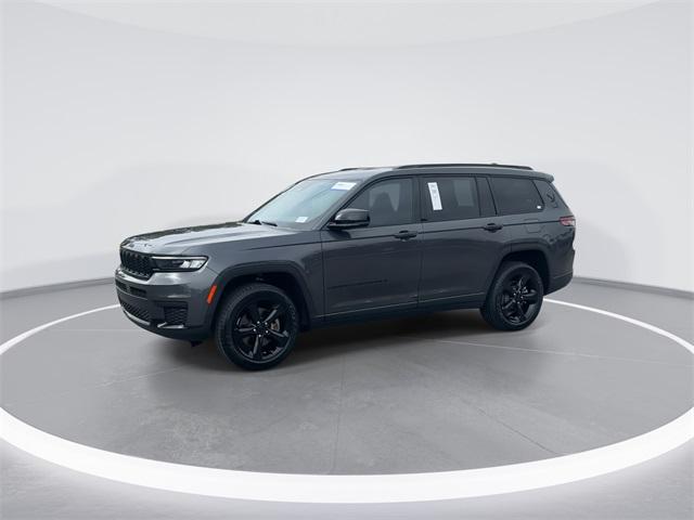 2022 Jeep Grand Cherokee L Altitude 4x2