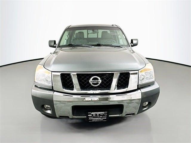 2014 Nissan Titan SV