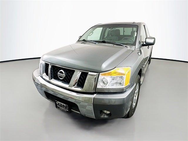 2014 Nissan Titan SV