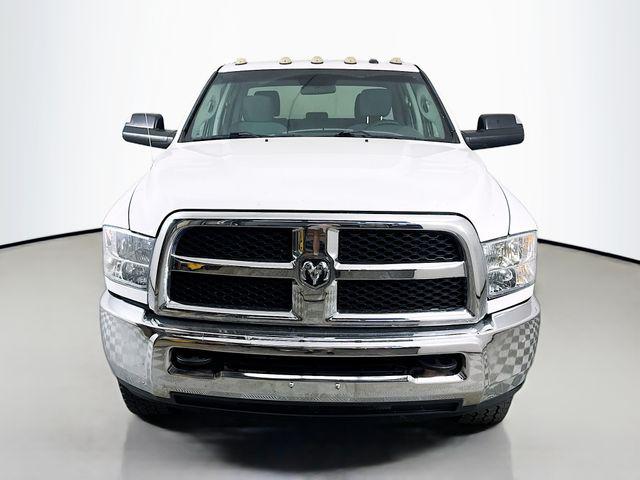 2017 RAM 2500 Tradesman Crew Cab 4x4 64 Box 2017 RAM 2500 Tradesman Crew Cab 4x4 64 Box