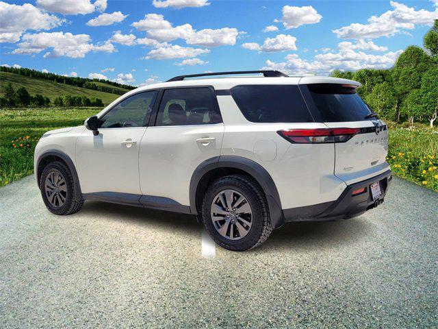 2022 Nissan Pathfinder SV 2WD