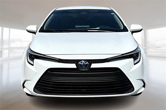 2025 Toyota Corolla Hybrid LE