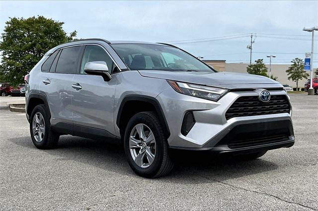 2022 Toyota RAV4 Hybrid XLE