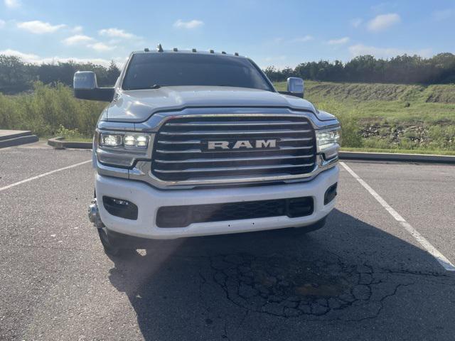 2024 RAM 3500 Limited Longhorn Crew Cab 4x4 8 Box