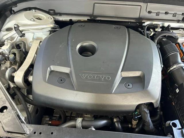 2025 Volvo XC60 Plug-In Hybrid Plus, T8 AWD Electric/Gasoline, Dark