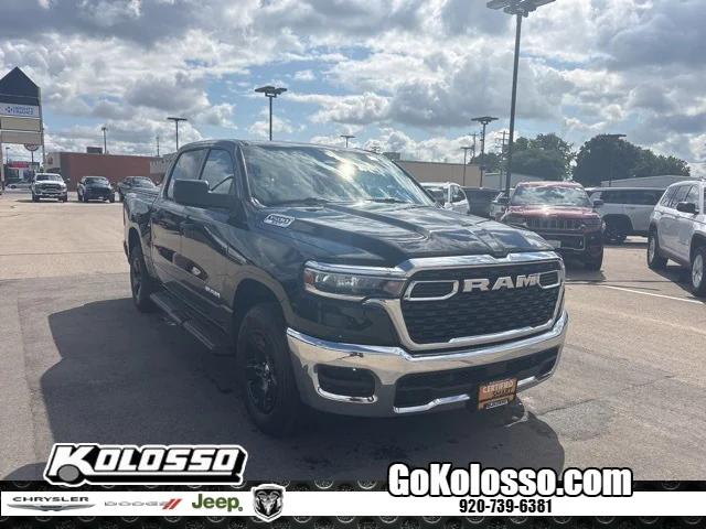 2025 RAM 1500 Tradesman Crew Cab 4x4 57 Box