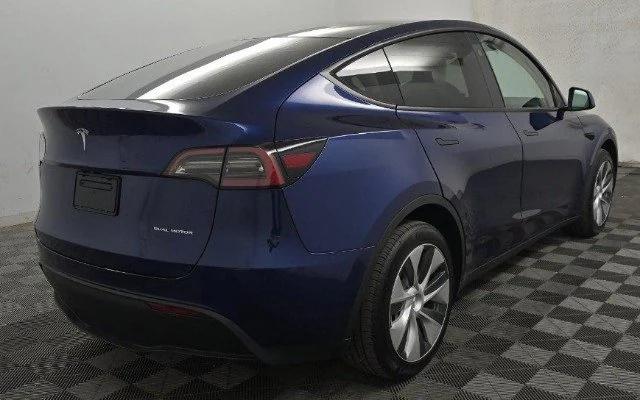2023 Tesla Model Y Long Range Dual Motor All-Wheel Drive