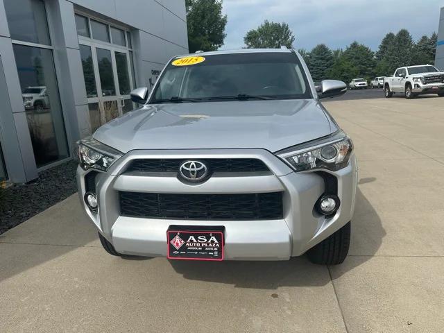 2015 Toyota 4Runner SR5 2015 Toyota 4Runner SR5