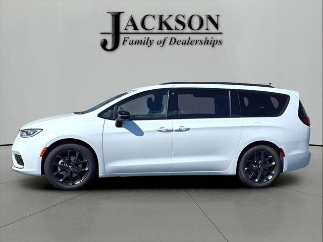 2026 Chrysler Pacifica PACIFICA LIMITED 2026 Chrysler Pacifica PACIFICA LIMITED