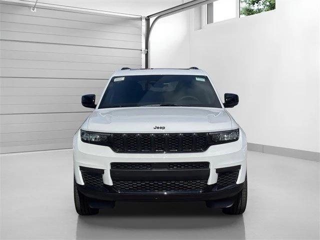 2025 Jeep Grand Cherokee L Altitude X 4x4