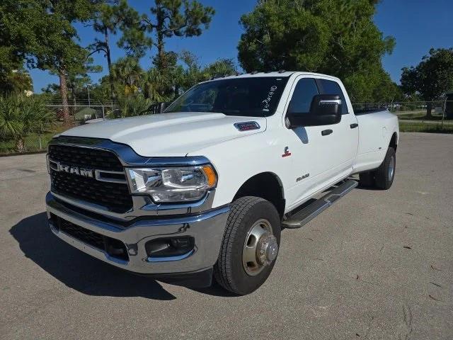 2024 RAM 3500 Big Horn Crew Cab 4x4 8 Box